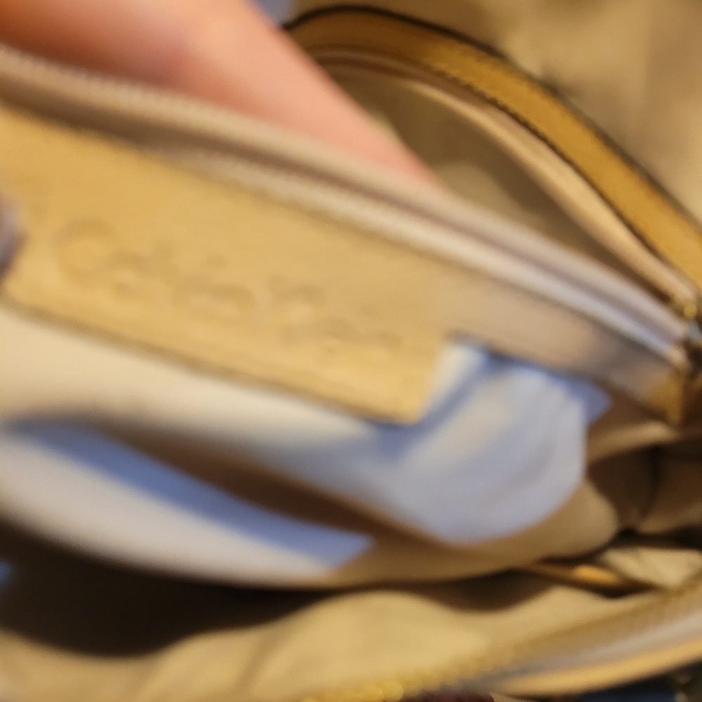Purse - Picture 4 of 7